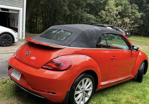 2019 Volkswagen Beetle 2.0T Final Edition SE