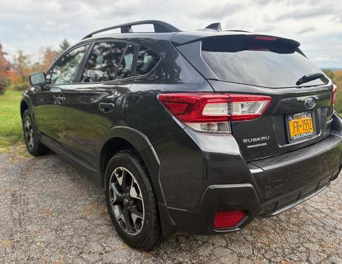 Gray 2019 Subaru Crosstrek 2.0i Premium