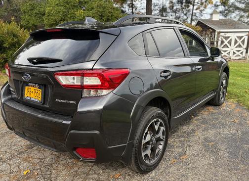 Gray 2019 Subaru Crosstrek 2.0i Premium