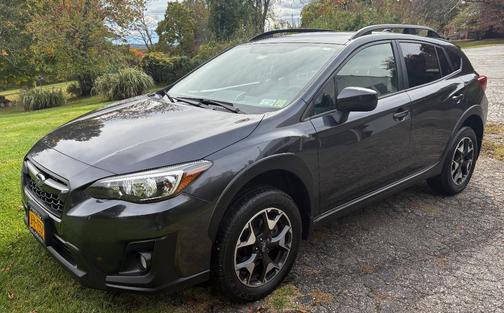 Gray 2019 Subaru Crosstrek 2.0i Premium