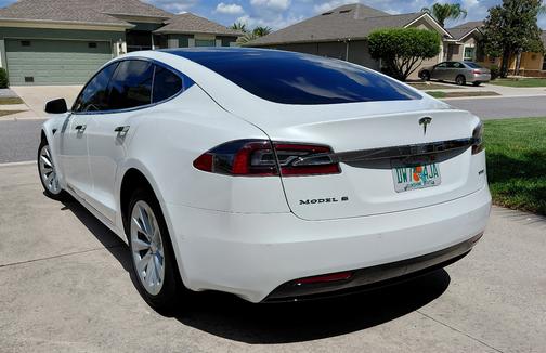 White 2018 Tesla Model S 100D