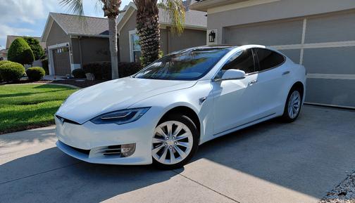 White 2018 Tesla Model S 100D