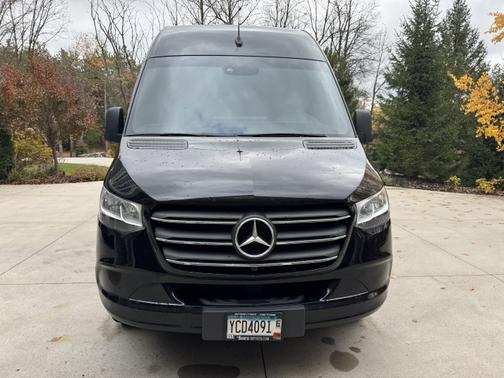 2022 Mercedes-Benz Sprinter 2500 Standard Roof