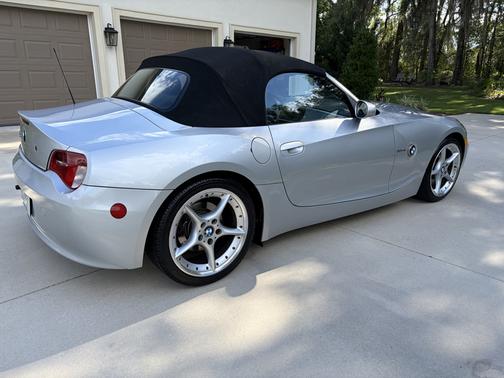 Silver 2006 BMW Z4 3.0si Roadster