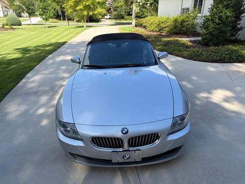 Silver 2006 BMW Z4 3.0si Roadster
