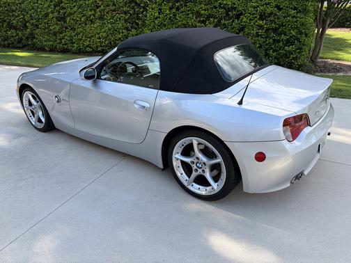 Silver 2006 BMW Z4 3.0si Roadster