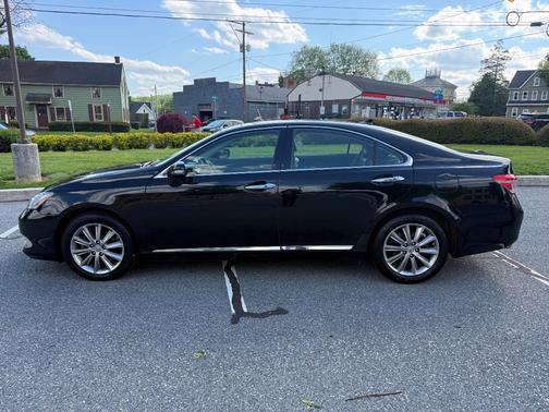 Black 2011 Lexus ES 350 Base