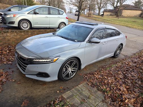 2022 Honda Accord Touring 2.0T