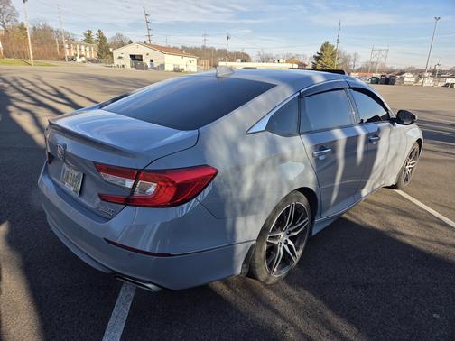 2022 Honda Accord Touring 2.0T