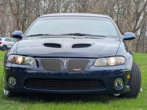 2005 Pontiac GTO Base