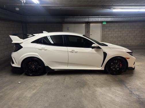 White 2018 Honda Civic Type R Touring