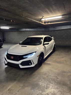 White 2018 Honda Civic Type R Touring