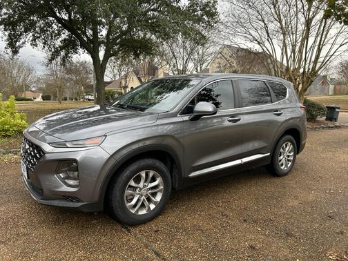 2019 Hyundai SANTA FE SE 2.4
