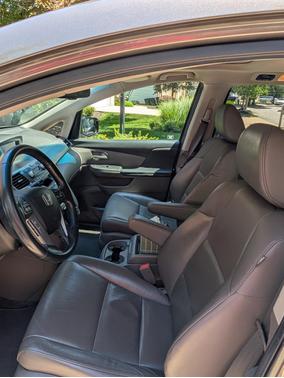 Gray 2012 Honda Odyssey EX-L