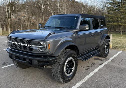 2022 Ford Bronco Badlands Advanced