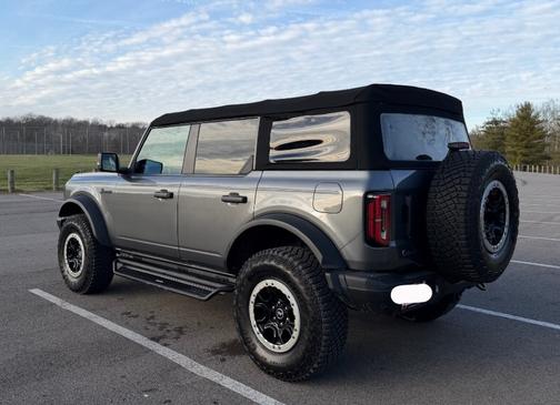 2022 Ford Bronco Badlands Advanced