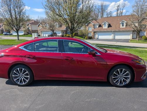 2020 Lexus ES 350 Base