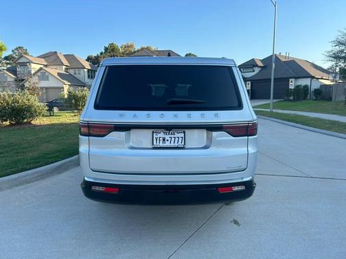 Silver 2024 Jeep Wagoneer L Series II