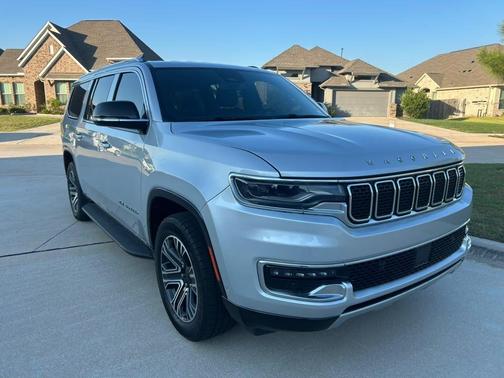 Silver 2024 Jeep Wagoneer L Series II