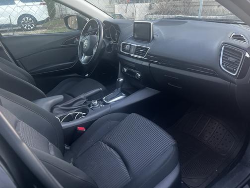 2016 Mazda Mazda3 i Touring