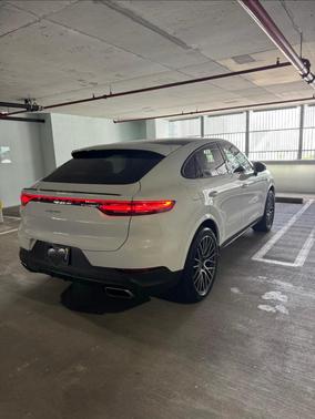White 2021 Porsche Cayenne Cayenne
