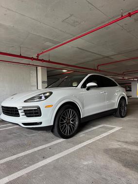 White 2021 Porsche Cayenne Cayenne