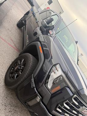 2024 GMC Sierra 2500 AT4