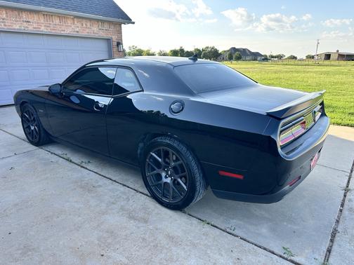 2017 Dodge Challenger R/T