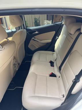 White 2015 Mercedes-Benz GLA-Class GLA 250 4MATIC