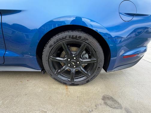 Blue 2018 Ford Mustang GT Premium