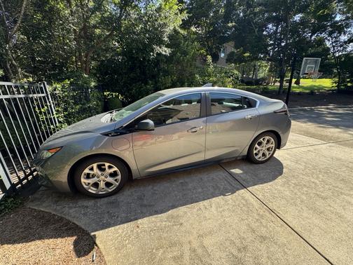 2019 Chevrolet Volt Premier