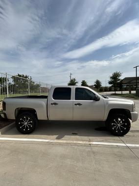 2009 Chevrolet Silverado 1500 LS Crew Cab