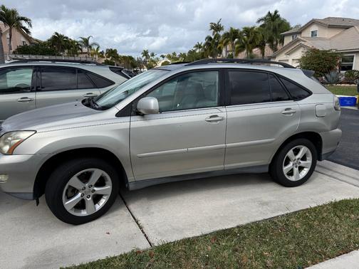 2004 Lexus RX 330 Base