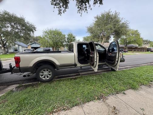 Brown 2017 Ford F-350 King Ranch