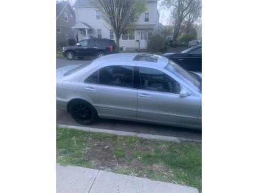 Photo 5 of 5 of 2004 Mercedes-Benz S-Class S500 4MATIC