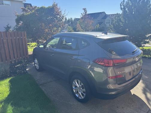 2019 Hyundai TUCSON SE