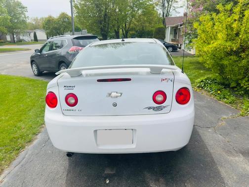 White 2010 Chevrolet Cobalt LT