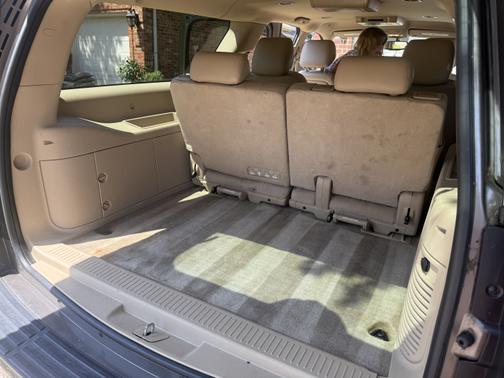 2012 Chevrolet Suburban 1500 LT