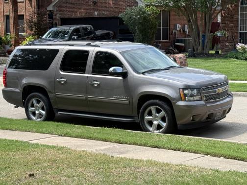 2012 Chevrolet Suburban 1500 LT