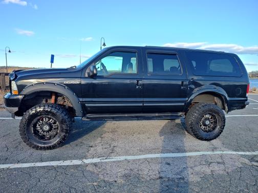Black 2001 Ford Excursion Limited