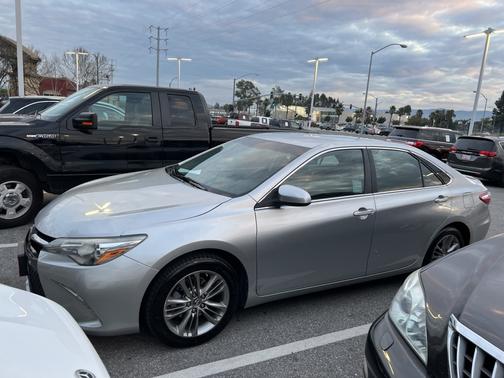2015 Toyota Camry SE