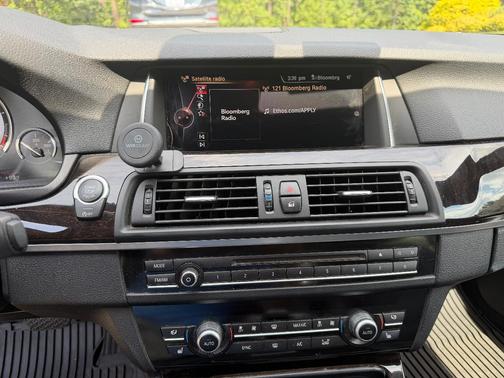 Gray 2016 BMW 535 i