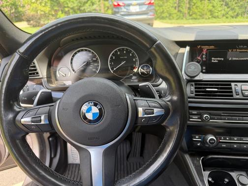 Gray 2016 BMW 535 i