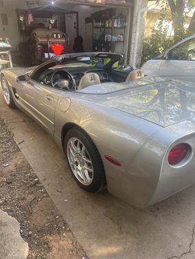 2002 Chevrolet Corvette Base