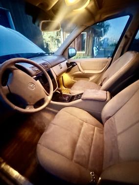 2001 Mercedes-Benz M-Class ML320 4MATIC