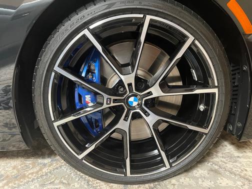 Black 2022 BMW M850 i xDrive