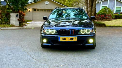 2002 BMW 525 iT