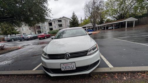 2014 Volkswagen Jetta Auto SE