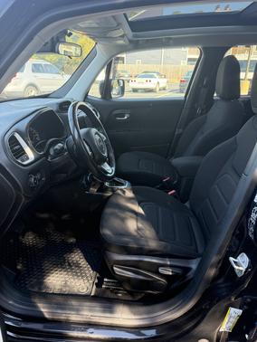 Black 2018 Jeep Renegade Latitude