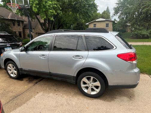 Silver 2014 Subaru Outback 2.5i Limited